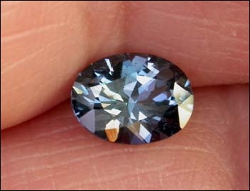 SPINEL, BLUE (Africa) -- .98 CT. -- VIDEO